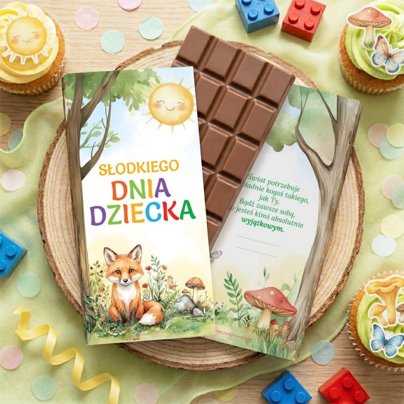 Czekolada dla dzieci w kolorowym opakowaniu